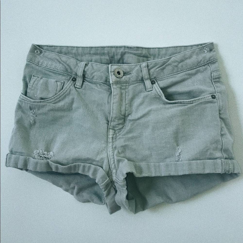 stretchy jean shorts